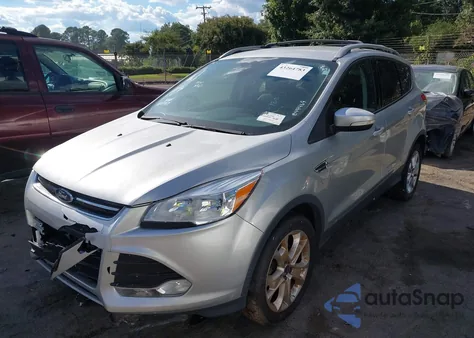 2016 Ford Escape Titanium из США, поврежденный, VIN 1FMCU9JX2GUB44469